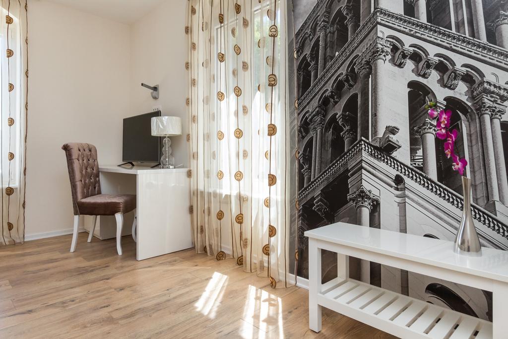 Spalatum Boutique Suites Сплит Стая снимка